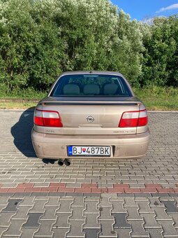 Opel Omega 2.6 V6 - 2