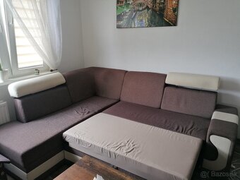 Rohový gauc - 2