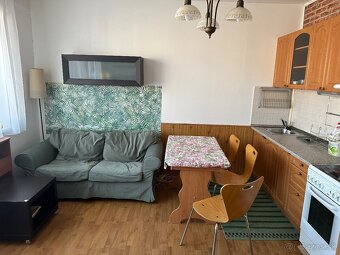 2i zariadený byt s 2loggiami na začiatku Petržalky - 2