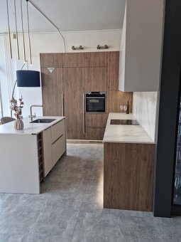 Luxusná kuchynská linka s Dektonom doskou - 2