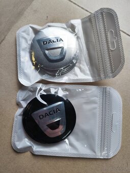 NÁLEPKY = DACIA = 3D - 2