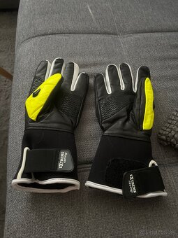 Predám závodné lyžiarske rukavice Extreme - 2