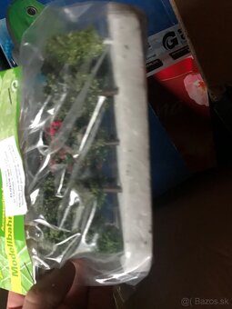 Stromčeky a ručne vyrábané doplnky na tt - 2