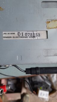 Kazetove autoradio. - 2