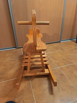 Hojdací konik - 2