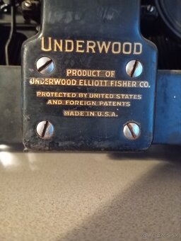 Písací stroj - 2