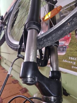 Trekingova vidlica Suntour - 2