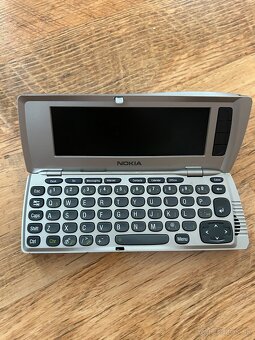 NOKIA 9210 - 2