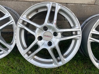 4x100 R 15 - 2
