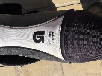 Burton MOTO velkost: EUR 45 - 2