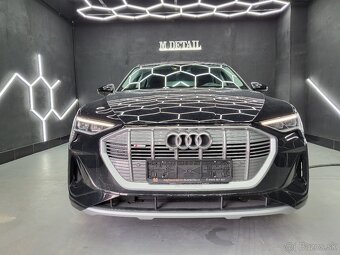 Audi e-tron 55 quattro S line - 2