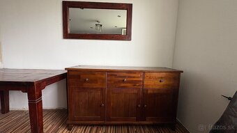 Komoda,jedálenský stôl, zrkadlo set masívneho dreva 240€ - 2