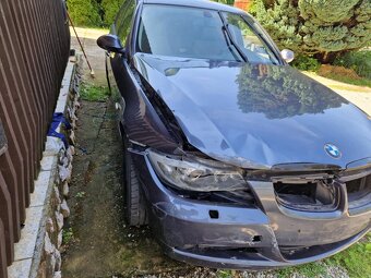 BMW E90 320D na nahradne diely v CELKU - 2