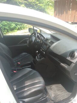 Mazda 5  7miestna - 2
