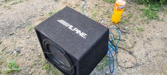 Alpine SBG-30 subwoofer - 2