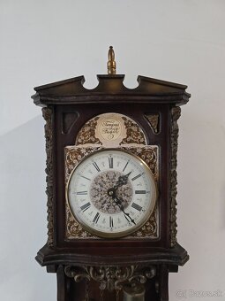 Nástenné hodiny tempus - 2
