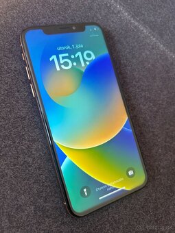 iPhone XS 64GB Gold - 2
