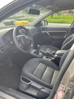 Skoda Octavia benzin 1.6 MPI 75 kw - 2