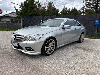 Mercedes-Benz E200 coupe CGI AMG A/T - 2