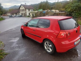 Predám Volkswagen Golf 1.4 fsi 55kw - 2