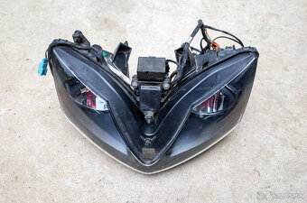 Honda CBR600 F4i (2001–2003) – Predný svetlomet - 2