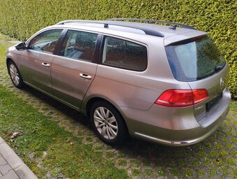 Volkswagen Passat - 2