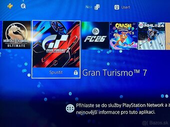 Playstation 4 500gb 2x ovladač 13 hier - 2