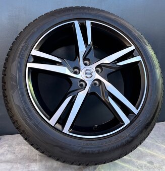 Zimní top sada Volvo XC40 / V90 CC 235/50R19 103V - 2