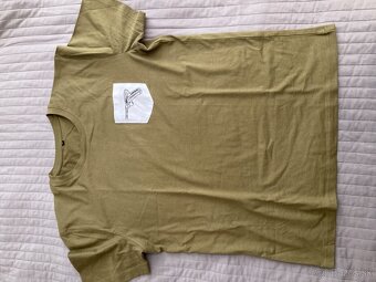 Predam tricko Paraballum P08 a Walther P38 - 2