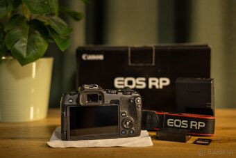 Canon RP (top stav, vrátane originál balenia) - 2
