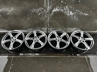 AEZ 5x120 R19 - 2