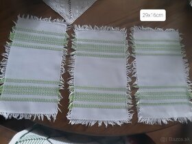 Predaj obrúskov a prestieraní zo 60.- 80.rokov - 2
