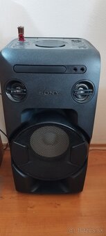 Predam špičkový párty box Sony MHC-V11 - 2