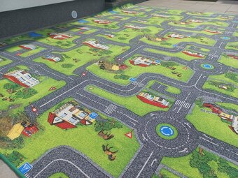 Predám detsky koberec - 2