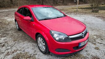 Opel astra h gtc van 1.8 103kw - 2