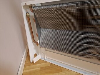 Biely radiator - 2