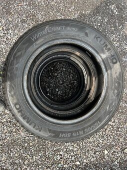 Zimne pneu KUMHO WinterCraft WP52 185/65 R15 - 2