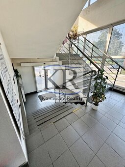 500 m2 - Obchodné priestory na prenájom, 3000,- €/ mes., Tr - 2