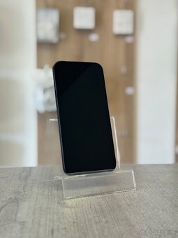 Apple iPhone 16 Plus 128GB Black - 2