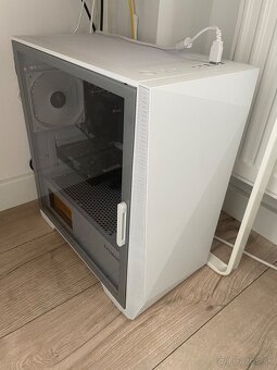 Herný počítač Ryzen 5 1600x 16GB RAM - 2