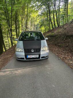 Volkswagen Sharan 1.9 TDI - 2