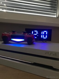 Ps4 Pro + ovládač a napájacie káble - 2