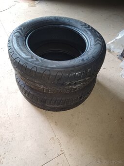 Letné pneu 215/65 r16c - 2