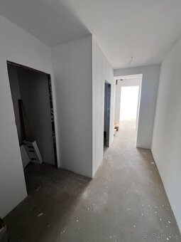 EXKLUZÍVNY 3-IZBOVÝ MEZONET, STARÁ ĽUBOVŇA, POPRADSKÁ ULICA - 2