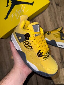 Air Jordan 4 lightning - 2