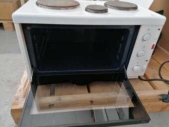 Elektrický minisporák ,varná doska, gril Whirlpool - 2