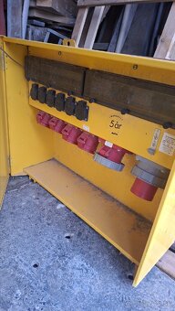 ReeVolt stavebný rozvádzač UC63 – 400V / 63A - 2