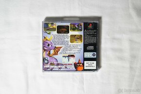 Spyro 2 Gateway to Glimmer (PS1) - 2