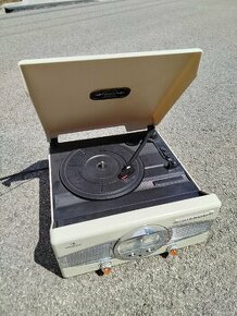 Gramofón s rádiom - 2
