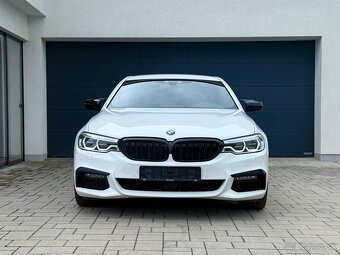BMW 530d xDrive M Sport sedan - 2